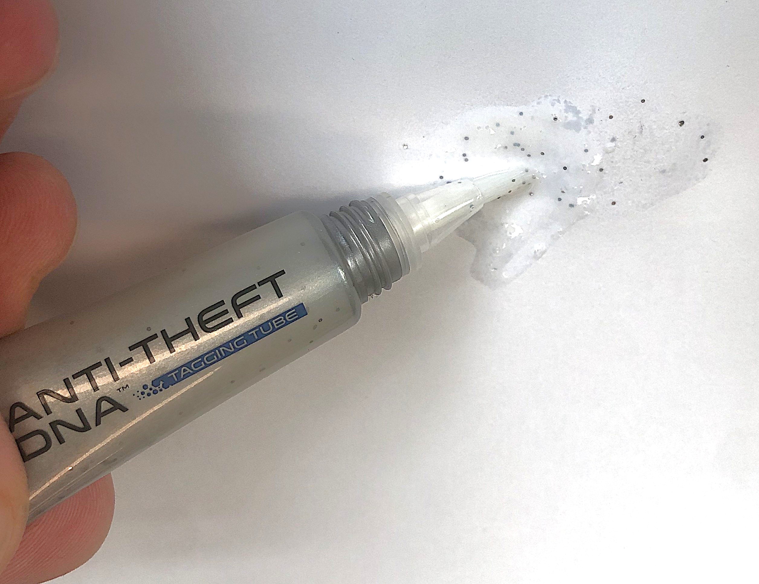 Microdot Solution Applicator